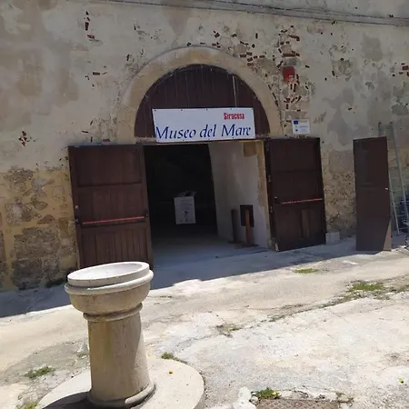 Daire Delos E Artemide Siraküza