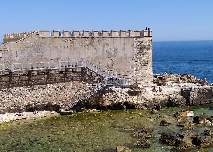 Delos E Artemide Apartamento Syracuse